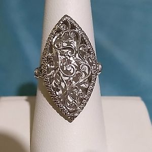 14K White Gold Ring